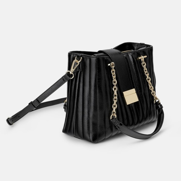 Zara Bags Zara Quilted Gold Trim Shoulder Bag Poshmark